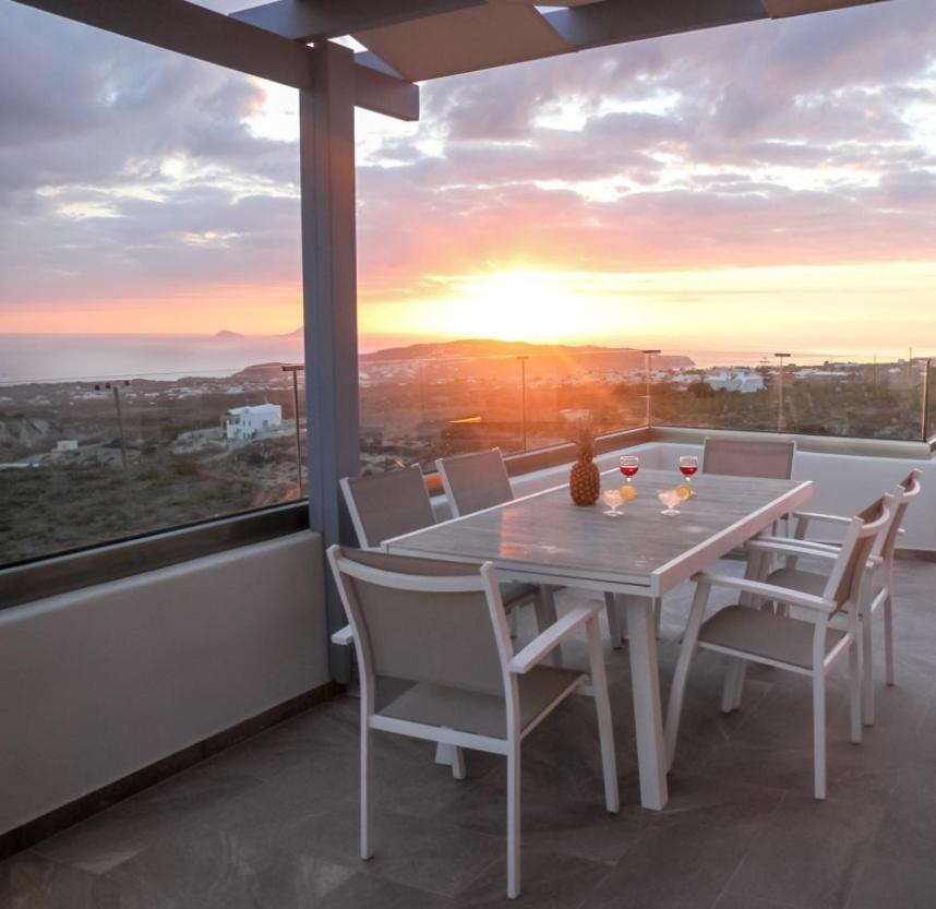 NEW Maroussi Villas Pýrgos Esterno foto