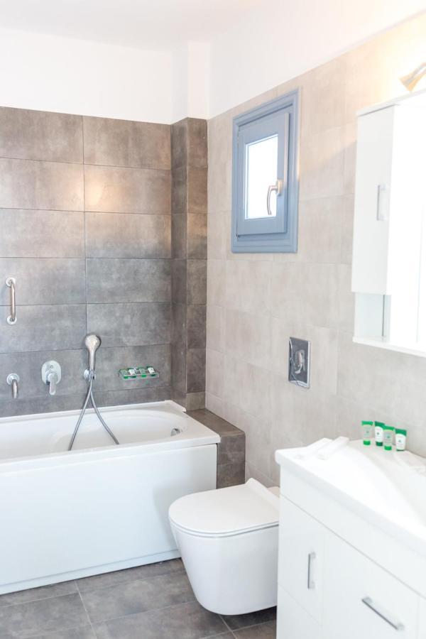 NEW Maroussi Villas Pýrgos Esterno foto